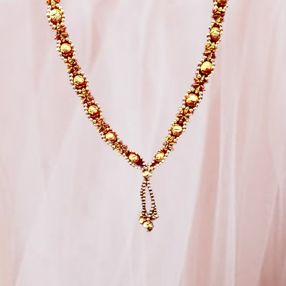 34" Chunky Gold Tone Long Necklace Braided Roses Stars Flower Beads Lightweight